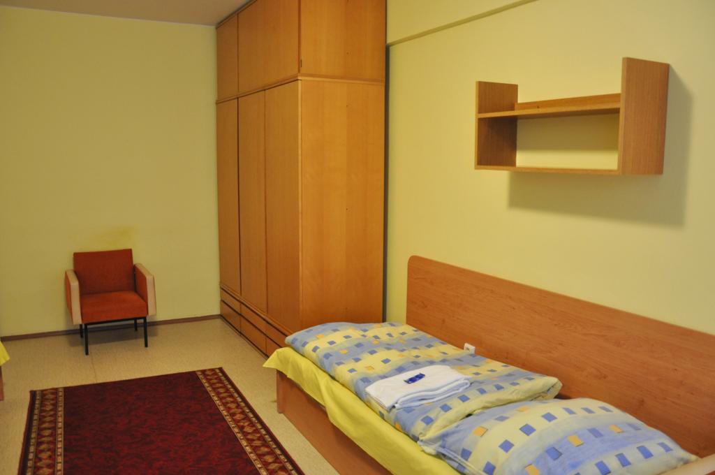Hotel Komarov เบอร์โน ภายนอก รูปภาพ